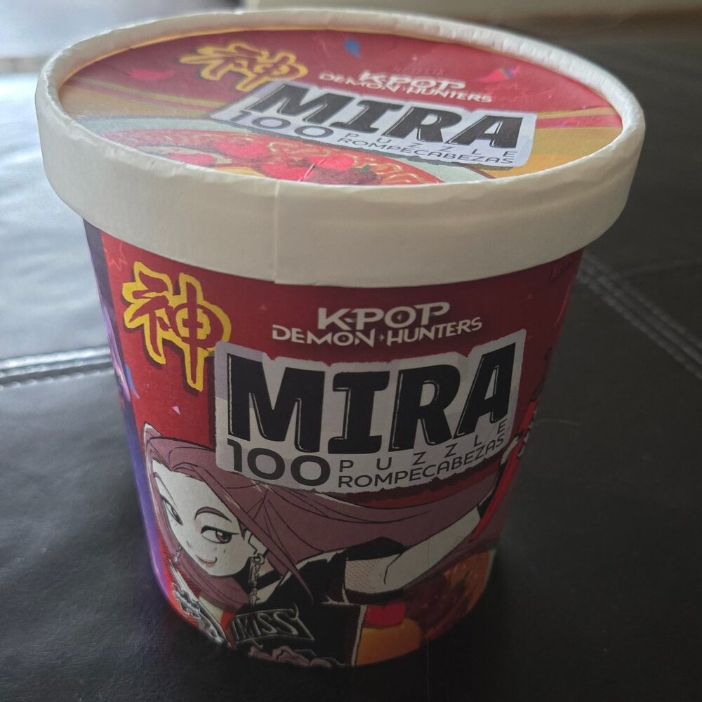 Kpop demon hunters puzzle - mira